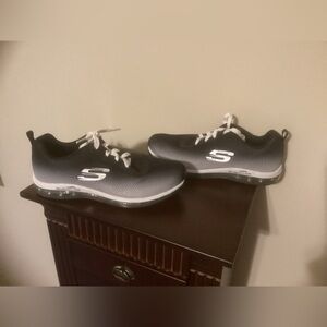 Sketchers Element Air